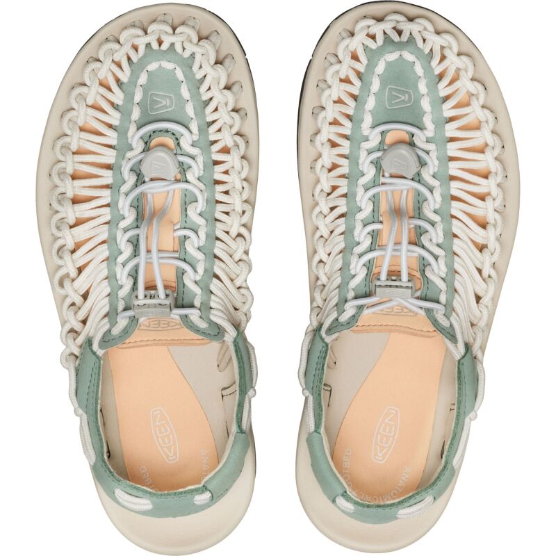 Keen UNEEK Women's Lily Pad/Peach Fuzz