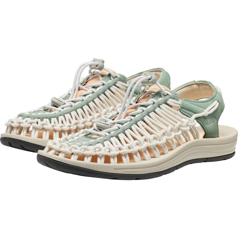 Keen UNEEK Women's Lily Pad/Peach Fuzz